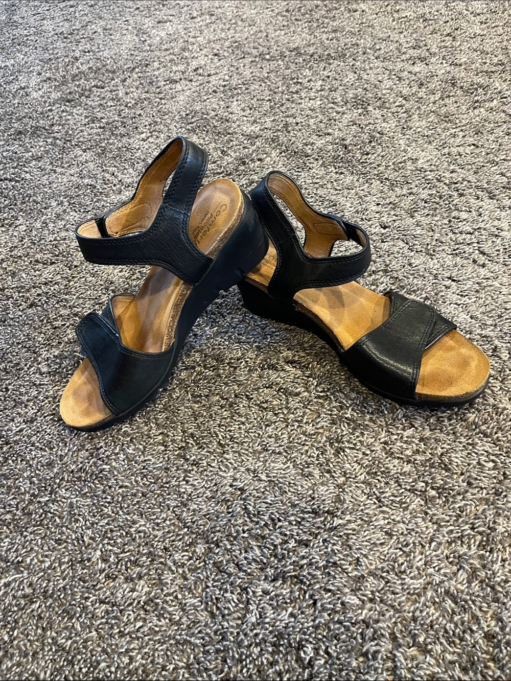 Comfortiva Black Leather Slingback Wedge Sandals